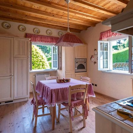 Ferienwohnung Contessa Pace - Luxury Flat Selvino Exterior foto